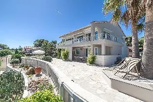 Du 5* Roquebrune-sur Argens